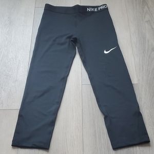 Nike Girls Dri Fit Training Capris Size XL